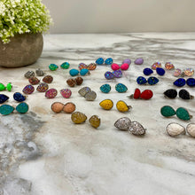 Load image into Gallery viewer, Druzy Teardrop Studs
