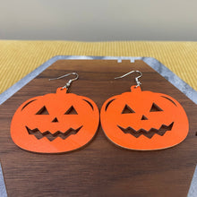 Load image into Gallery viewer, Wooden Dangle Earrings - Fall - Pumpkin Face
