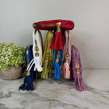 Load image into Gallery viewer, Zip Travel Pouch - Jewelry Storage
