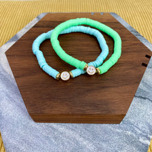 Load image into Gallery viewer, Bracelet - Clay + Bead - Smiley
