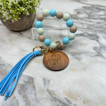 Load image into Gallery viewer, Wooden Bead Bracelet Keychain - Mama - Light Blue
