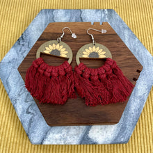 Load image into Gallery viewer, Wood &amp; Macrame Earrings - Half Sunflower
