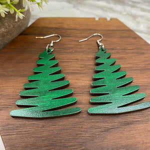 Wooden Dangle Earrings - Christmas - Dark Green Tree