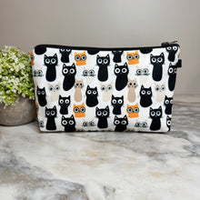 Load image into Gallery viewer, Pouch - Cats Orange Black Big Eyes
