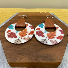 Load image into Gallery viewer, Wooden Dangle Earrings - Round Fall Leaves
