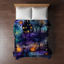 Load image into Gallery viewer, Blanket Halloween #17 - Haunted House - PREORDER ends 7/25
