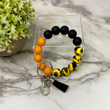 Load image into Gallery viewer, Silicone Bracelet Keychain - Sunflower Camel Black
