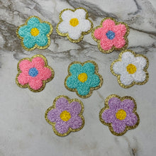 Load image into Gallery viewer, Chenille Patches - Flowers
