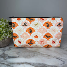 Load image into Gallery viewer, Pouch - Halloween Cute Scallop Things
