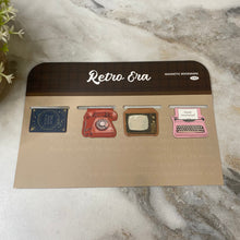 Load image into Gallery viewer, Bookmark - Magnetic, Retro 2
