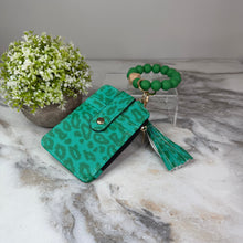 Load image into Gallery viewer, Bracelet Keychain &amp; Card Holder Wallet - Animal Print
