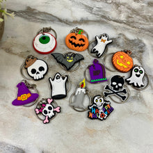 Load image into Gallery viewer, Keychain - Silicone - Halloween
