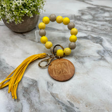 Load image into Gallery viewer, Wooden Bead Bracelet Keychain - Mama - Yellow
