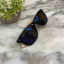 Load image into Gallery viewer, Sunglasses - Style A - Black Blue
