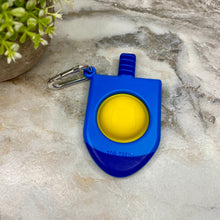 Load image into Gallery viewer, OMG Mega Pop Keychain Toy - Dreidel
