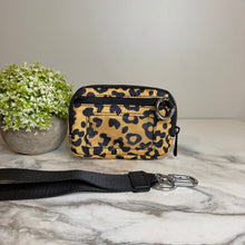Load image into Gallery viewer, Rue - Nylon Wristlet Wallet - Gold Black Animal
