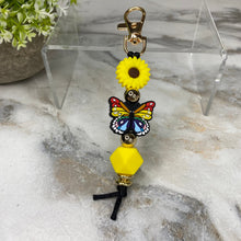 Load image into Gallery viewer, Keychain - Silicone Bead - Butterfly
