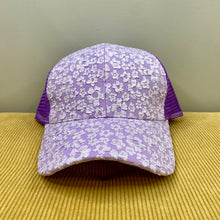 Load image into Gallery viewer, Hat - Purple Floral Snapback
