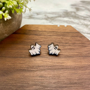 Wooden Stud Earrings - Halloween - Happy Ghost