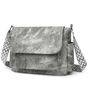 Elizabeth Flap Messenger Bag - PREORDER