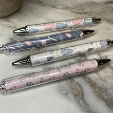 Load image into Gallery viewer, Pen - Clear Christmas Tree Peppermint Mix
