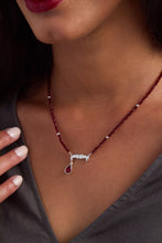 Load image into Gallery viewer, Vampire Teeth Fangs Pendant
