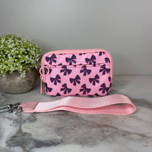 Load image into Gallery viewer, Rue - Nylon Wristlet Wallet - Pink Animal Bow
