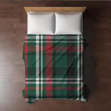 Load image into Gallery viewer, Blanket Christmas #8 - Green &amp; Red Plaid - PREORDER
