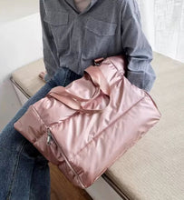Load image into Gallery viewer, Abby - Puffer Tote
