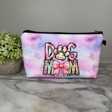 Load image into Gallery viewer, Pouch - Dog Mom
