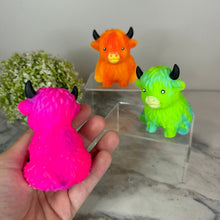 Load image into Gallery viewer, Squishy Toy - Highland Cow Ombre
