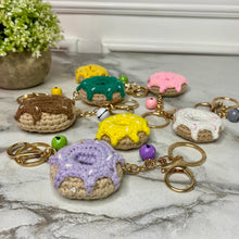 Load image into Gallery viewer, Keychain - Crochet Donuts
