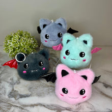 Load image into Gallery viewer, Keychain - Pom Pom Bat
