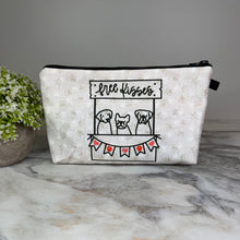 Load image into Gallery viewer, Pouch - Dog, Free Kisses
