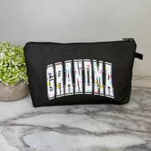 Load image into Gallery viewer, Pouch - Mom Grandma
