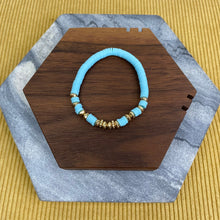 Load image into Gallery viewer, Bracelet - Clay &amp; Gold Bead
