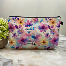 Load image into Gallery viewer, Pouch - Pastel Pink Floral
