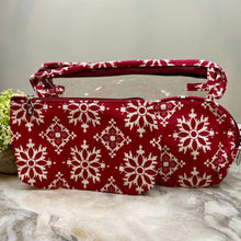 Load image into Gallery viewer, Trio Set Pouch + Clamshell - Snowflake
