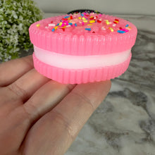 Load image into Gallery viewer, Squishy Toy - Sandwich Cookie

