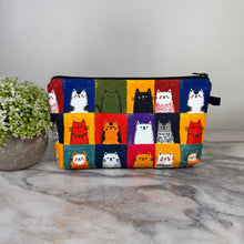 Load image into Gallery viewer, Pouch - Cat, Squares
