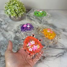 Load image into Gallery viewer, Squishy Toy - Glitter Crab + Flowers
