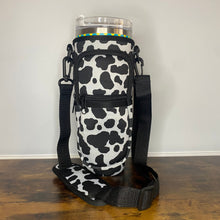 Load image into Gallery viewer, Teagan - Tumbler Crossbody With Pocket
