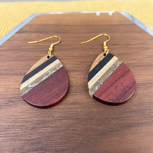 Load image into Gallery viewer, Dangle Earring - Wood &amp; Acrylic - Clear Silver Glitter &amp; Cherry Wood
