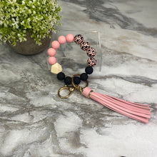Load image into Gallery viewer, Silicone/Wood Bracelet Keychain - Paw - Pink
