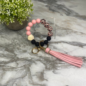 Silicone/Wood Bracelet Keychain - Paw - Pink