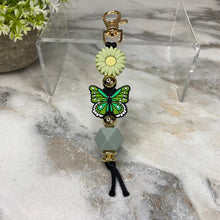 Load image into Gallery viewer, Keychain - Silicone Bead - Butterfly
