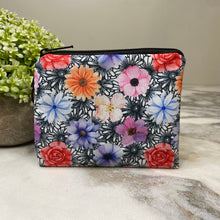 Load image into Gallery viewer, Mini Pouch - Floral Black &amp; White
