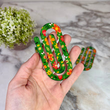 Load image into Gallery viewer, Jumbo Paperclip - Green Floral Bee
