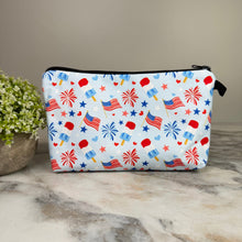 Load image into Gallery viewer, Pouch - America, Flag Fireworks
