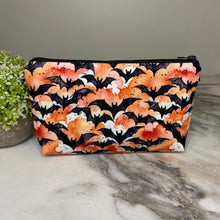 Load image into Gallery viewer, Pouch - Halloween Fall - Bats Black Orange
